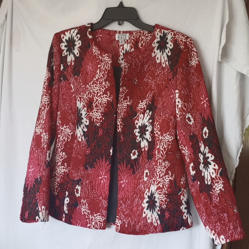 Karen Hart Fun, colorful happy red/black/white flowered blazer!
